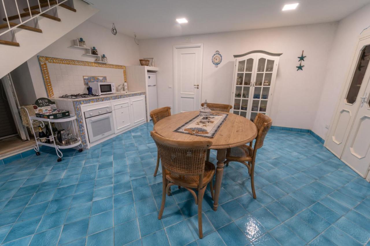 Postcard House Appartement Vico Equense Buitenkant foto